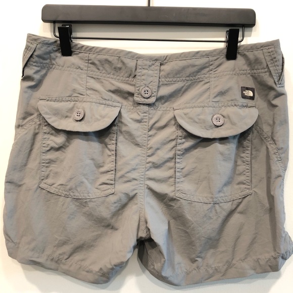 North Face Women’s Shorts - Picture 2 of 7
